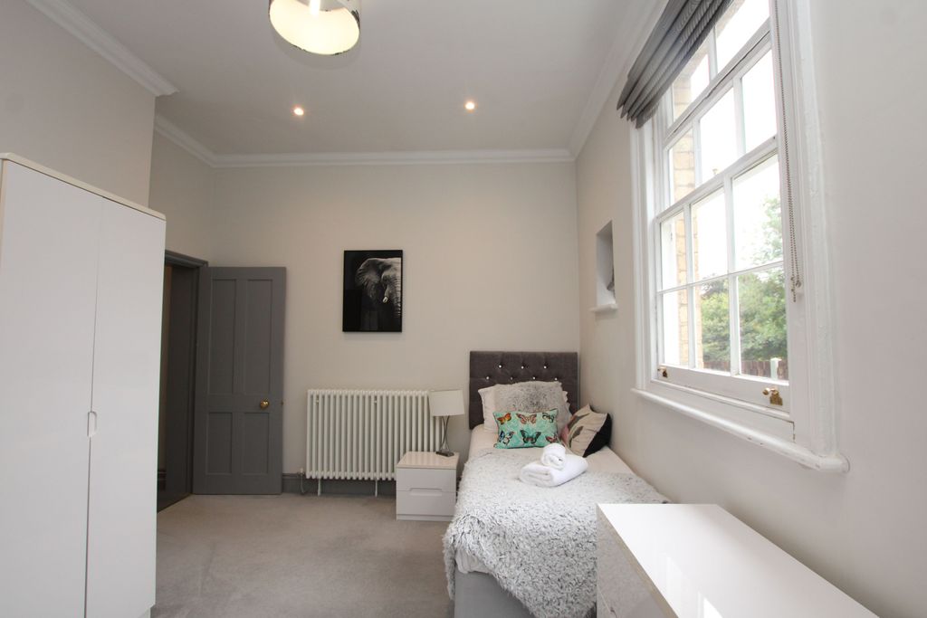 Additional image 8 of Studio for saleSt. Margarets Lodge, 2 Upper Lindum Street LN2