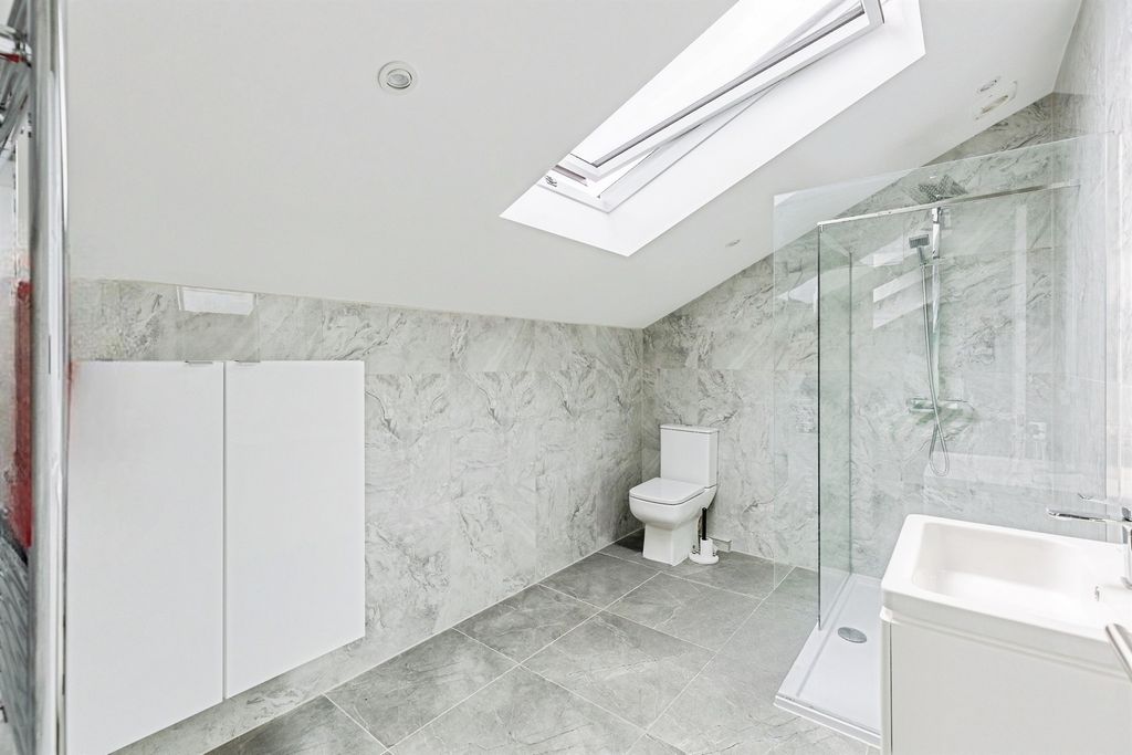 Additional image 25 of 9 bed detached house for saleBarton Road, Barton Seagrave, Kettering NN15