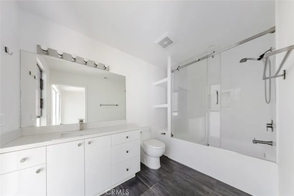 Additional image 20 of 534 E San Jose Avenue, Burbank, CA 91501