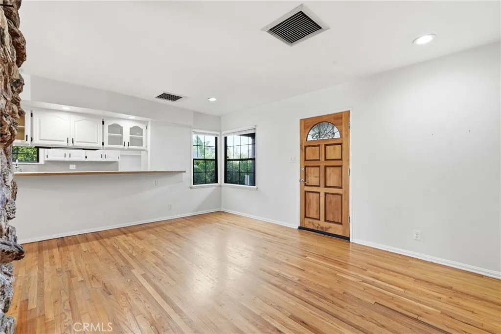 Additional image 40 of 6637 Balcom Ave, Reseda, CA 91335