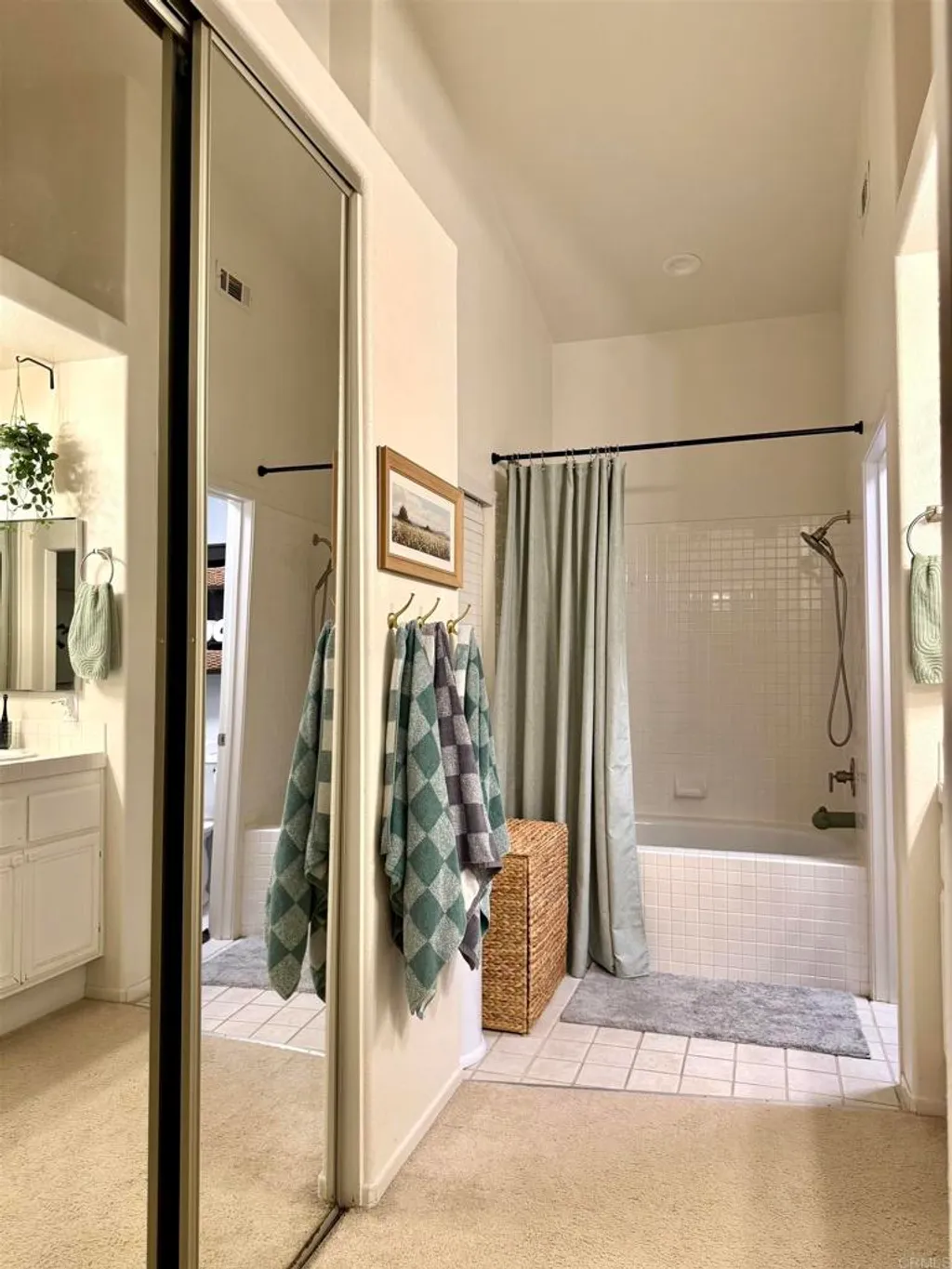 Additional image 18 of 951 River Oaks Court Unit C, Chula Vista, CA 91915