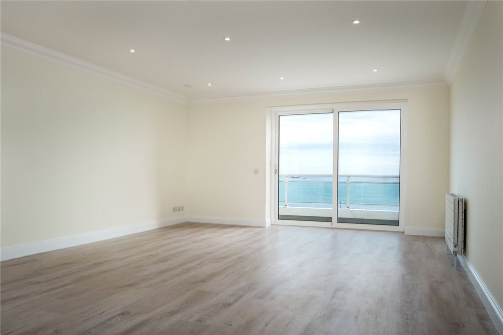 Additional image 11 of 3 bed flat for saleLa Route De St Aubin, St Helier JE2