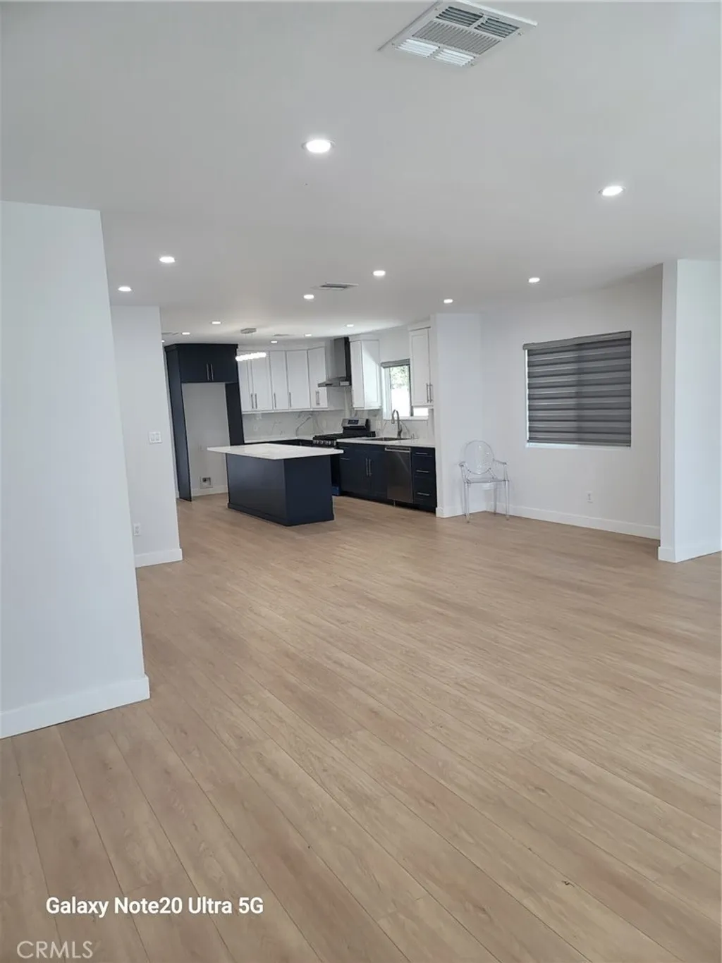 Additional image 11 of 13939 Sylvan St, Van Nuys, CA 91401