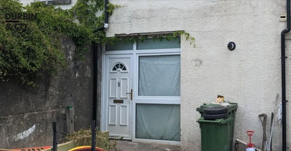 1 bed flat for saleFlat 5, 100 Llewellyn Street, Pentre, Rhondda Cynon Taf CF41