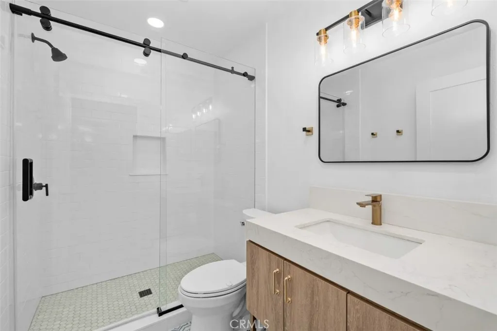 Additional image 62 of 113 Loma Ln, San Clemente, CA 92672