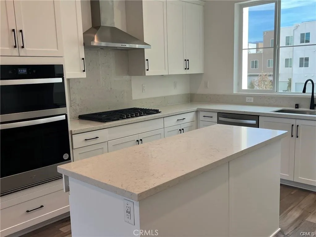 Additional image 60 of 1081 Cadence, Irvine, CA 92618