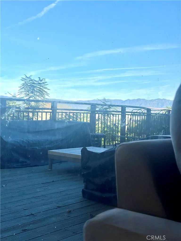 Additional image 70 of 11551 Decente Dr, Studio City, CA 91604