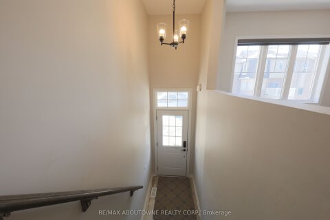 Additional image 8 of 15 Barley Lane, Hamilton, ON, L9K 0K1