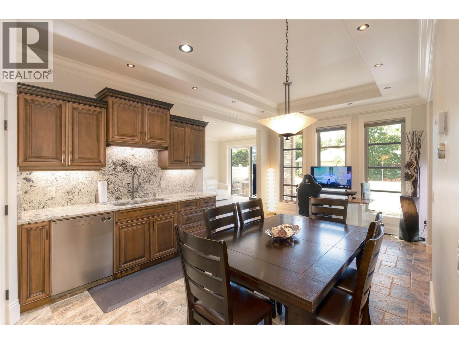 Additional image 5 of 2571 Abbott Street, Kelowna, BC, V1Y9T9