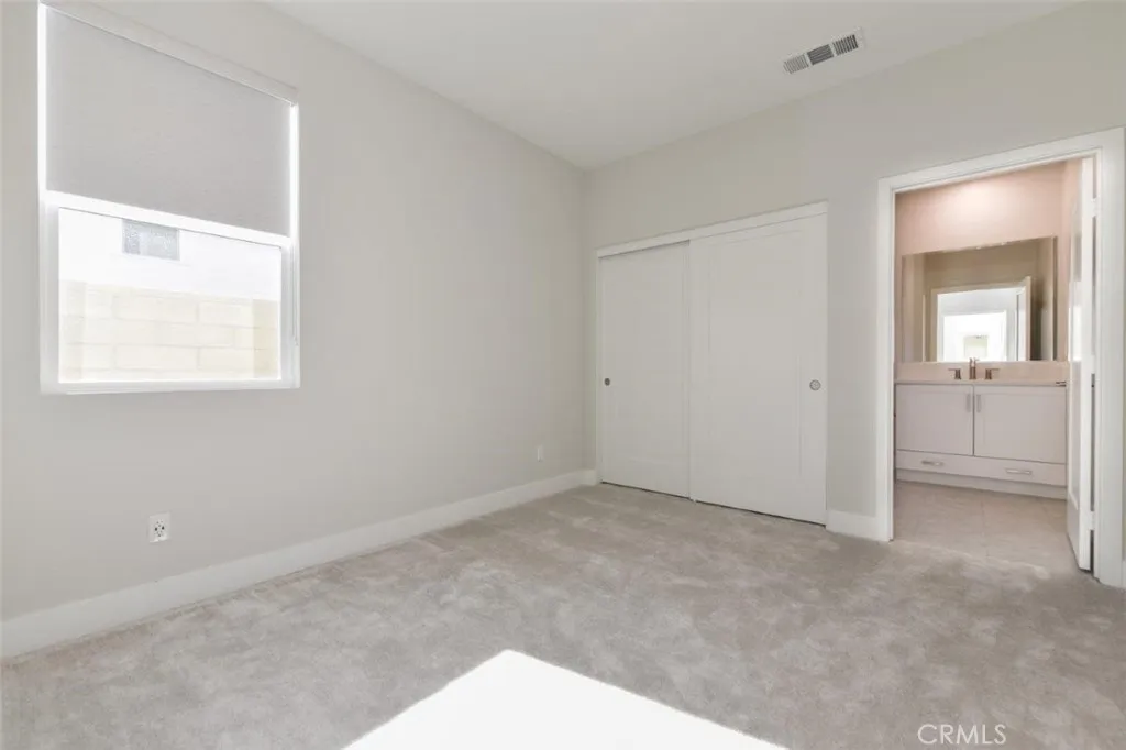 Additional image 38 of 132 Chorus, Irvine, CA 92618