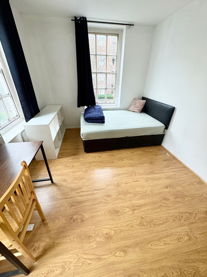 Room in a Shared Flat, Stunning Double Room In Marylebone/E, NW8, N1 7GU