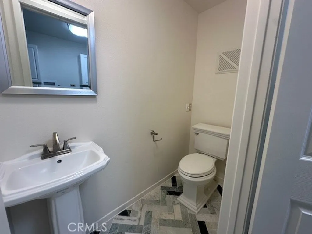 Additional image 16 of 5339 Desert View Court, Wrightwood, CA 92397