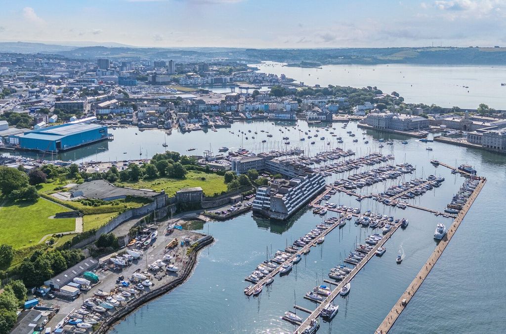 Additional image 20 of 2 bed flat for saleMaritime Square, Plymouth, Devon PL1
