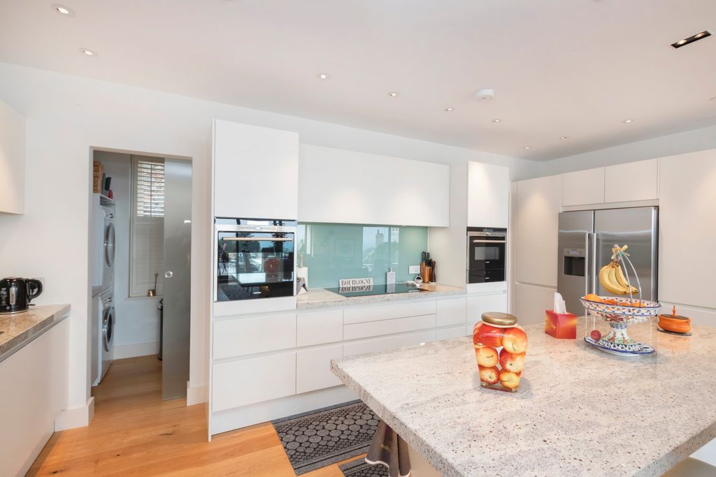 Additional image 13 of 3 bed flat for saleGeorge Road, St. Peter Port, Guernsey GY1