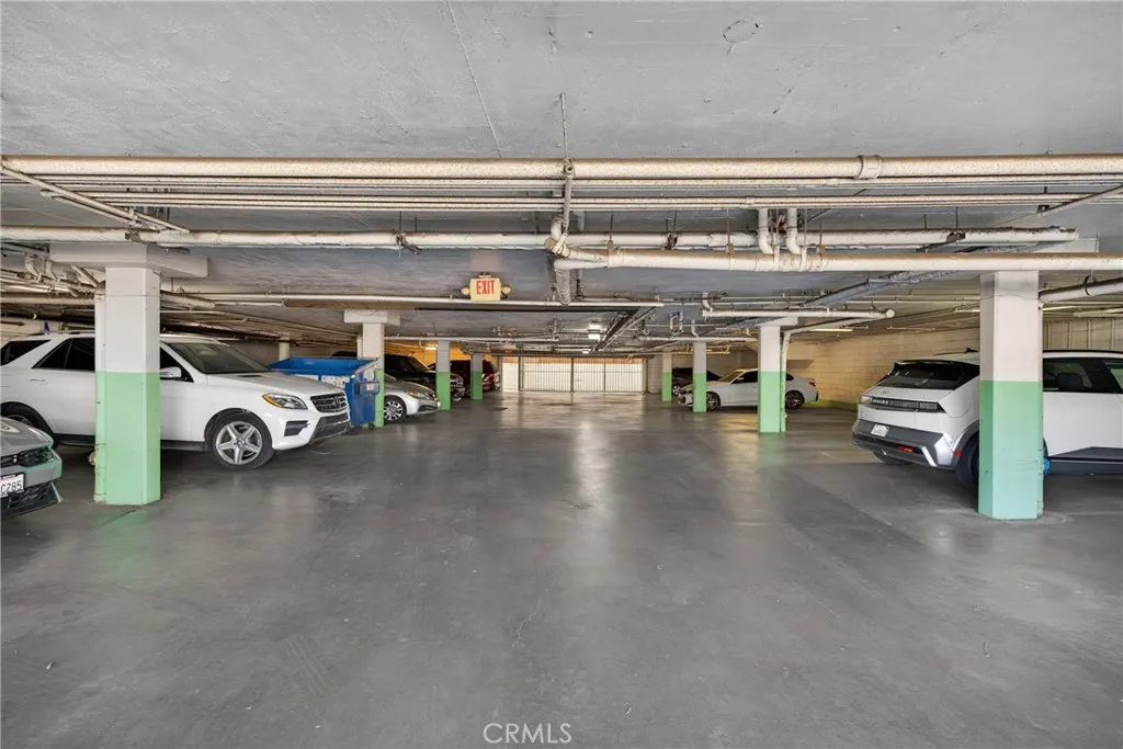 Additional image 67 of 4441 Woodman Avenue Unit 304, Sherman Oaks, CA 91423