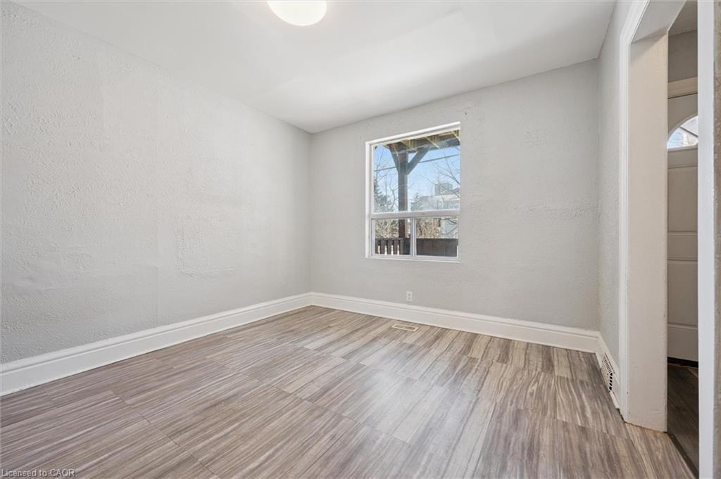 Additional image 6 of 352 Duke Street W, Kitchener, ON, N2H 3Y3