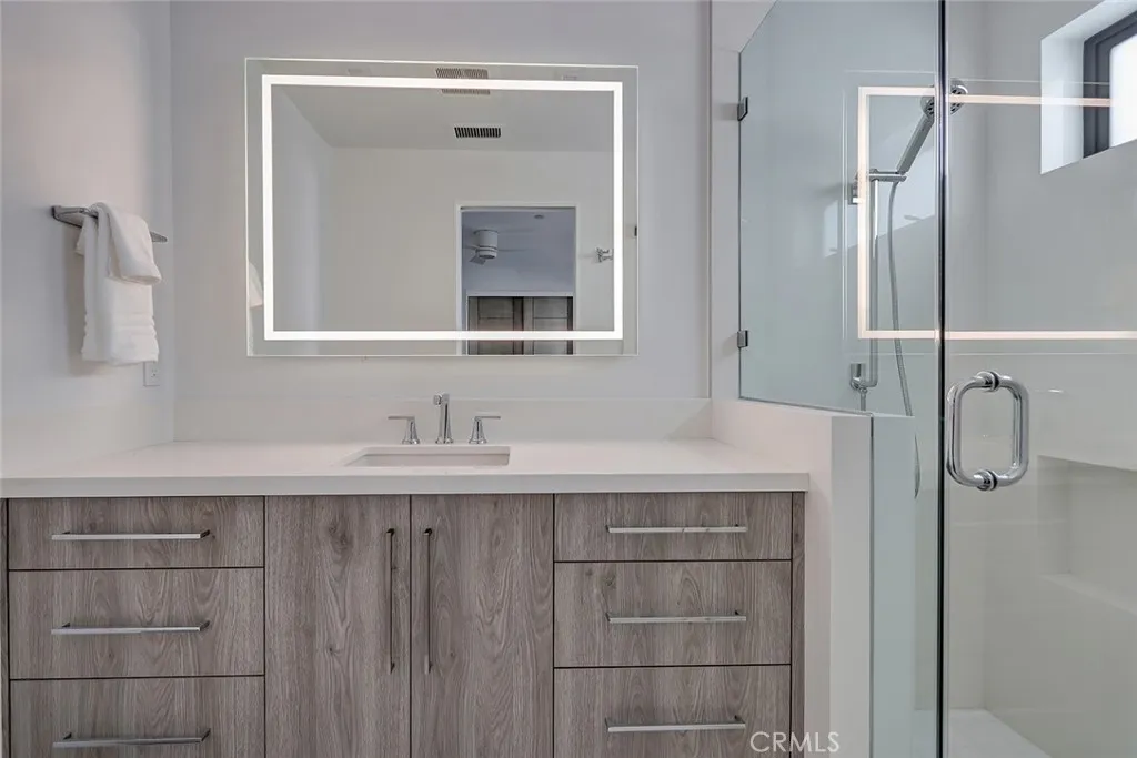 Additional image 7 of 1208 The Strand Unit C, Manhattan Beach, CA 90266