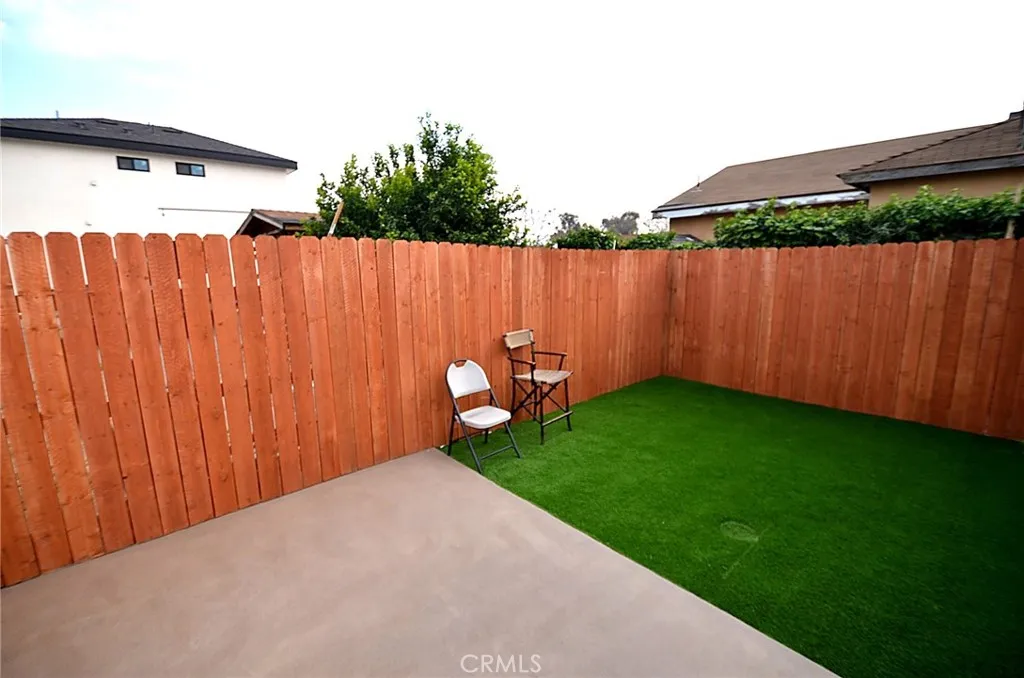 Additional image 12 of 13972 Louvre St, Pacoima, CA 91331