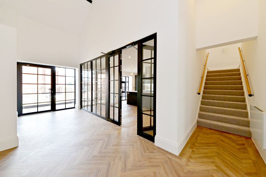 Additional image 15 of 3 bed flat for saleThe Gothic, 4-6 Great Hampton Street, Birmingham B18