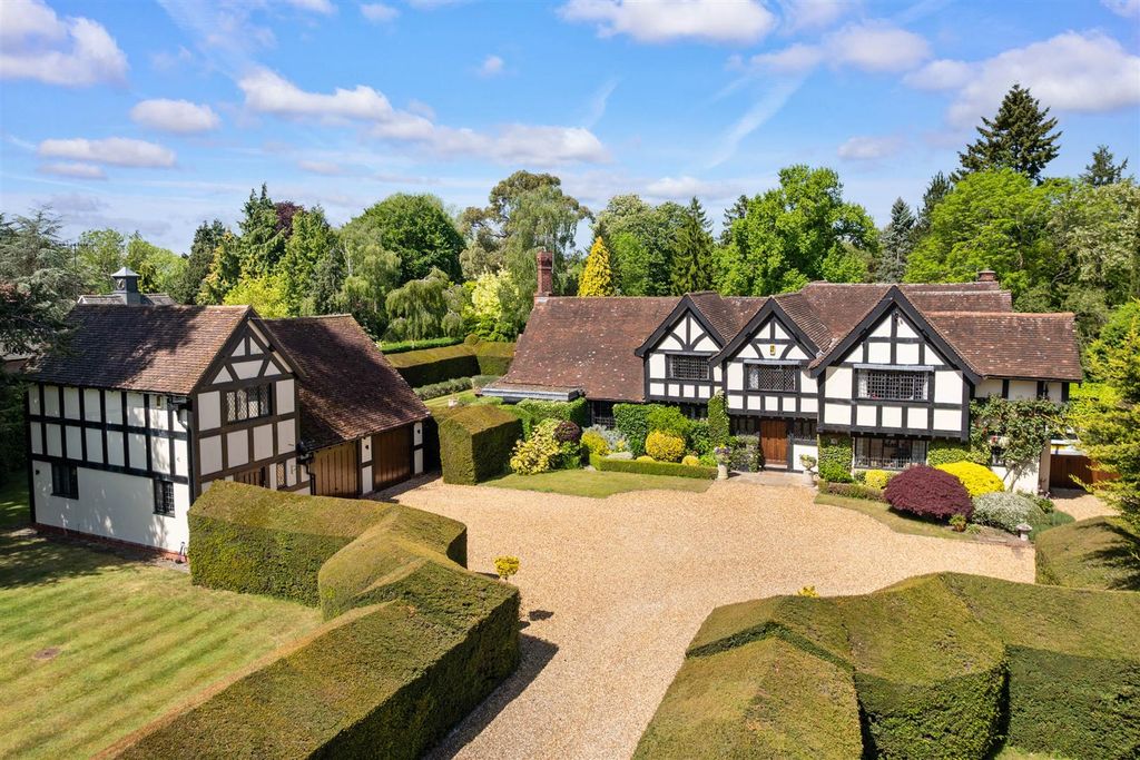 7 bed detached house for saleTiddington Road, Stratford-Upon-Avon CV37