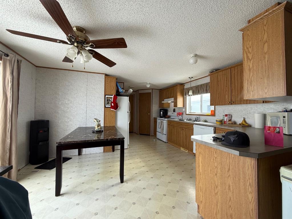 Additional image 5 of 144-8010 100 Street, Grande Prairie, AB, T8V 6X4