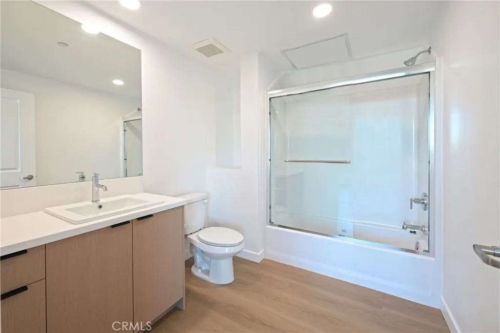 Additional image 18 of 14606 Sylvan Street Unit 508, Van Nuys, CA 91411