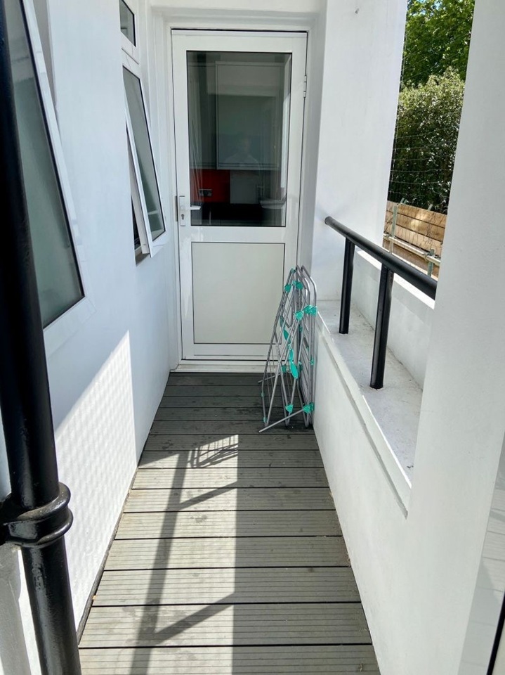 Additional image 9 of Room in a Shared Flat, Rydal Water, NW1, N1 7GU