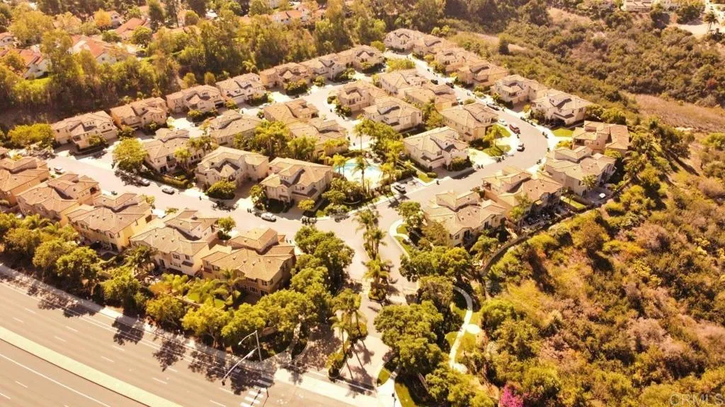 Additional image 4 of 6484 Corte La Luz, Carlsbad, CA 92009