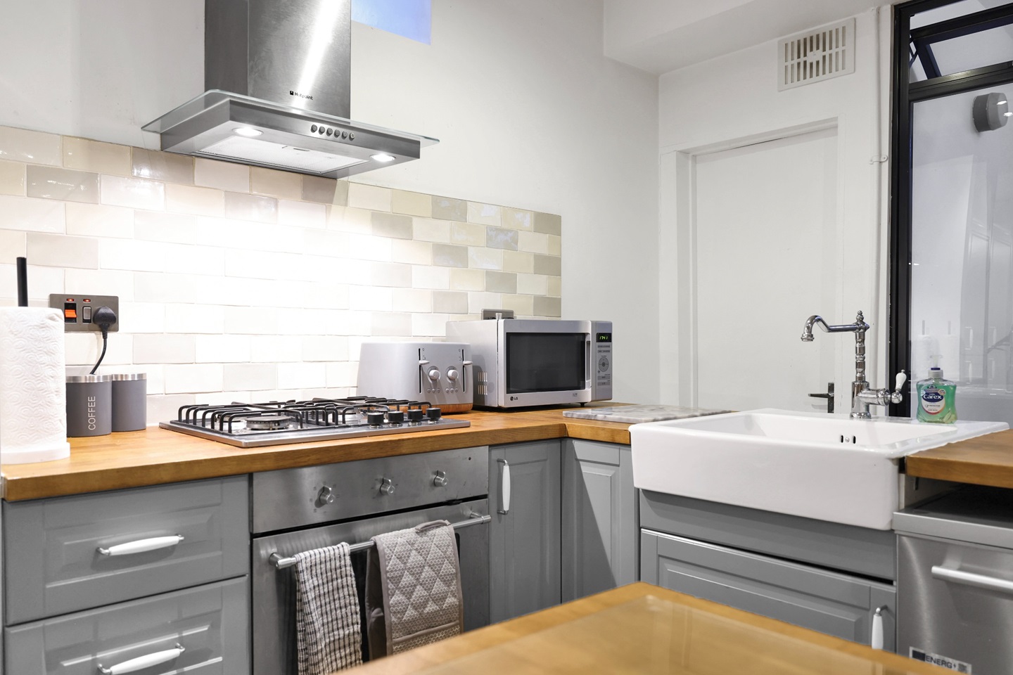 Additional image 13 of 2 Bed Flat, Fullwood's Mews, N1, N1 7GU