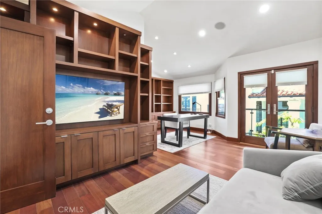 Additional image 52 of 2907 Cliff Drive, Newport Beach, CA 92663