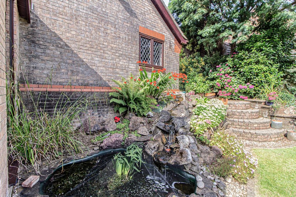 Additional image 47 of 4 bed detached house for saleBryn Rhedyn, Tonteg CF38
