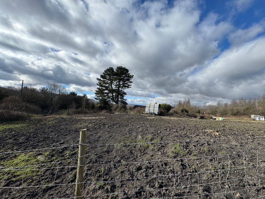 Land for saleMountain Hare, Merthyr Tydfil CF48 photo 2