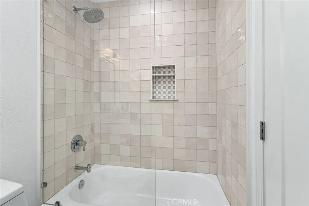 Additional image 36 of 24 Corsica Dr, Newport Beach, CA 92660