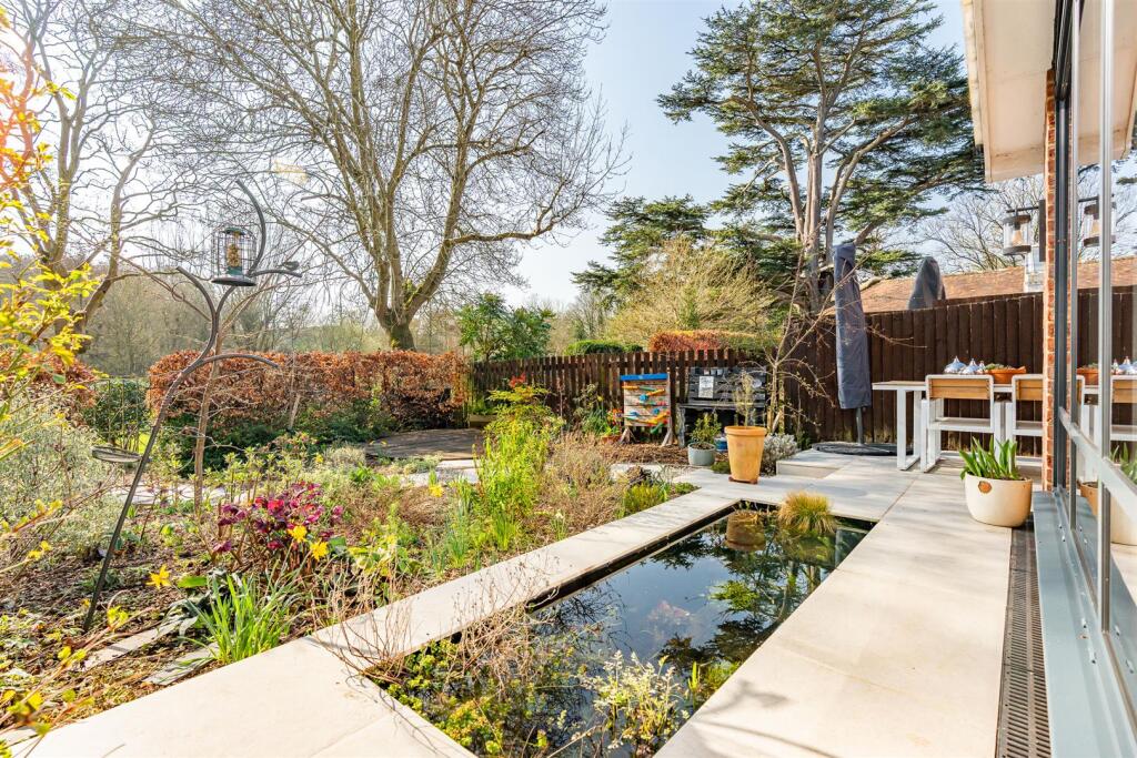 Additional image 2 of The Walled Garden, Tewin Water, Welwyn