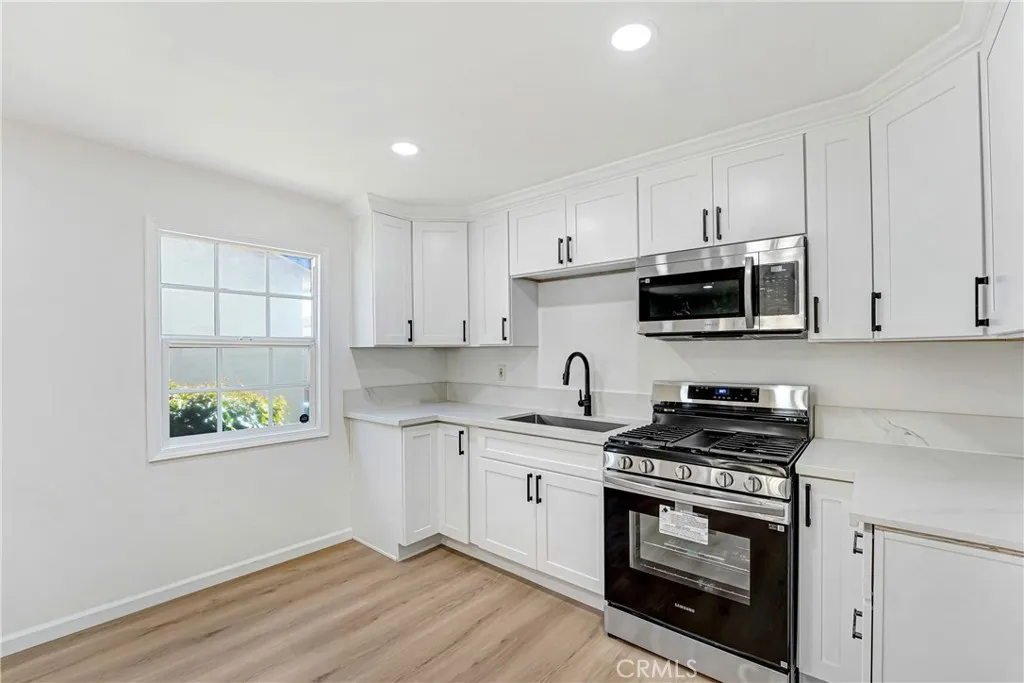 Additional image 8 of 10529 S Truro Ave, Inglewood, CA 90304