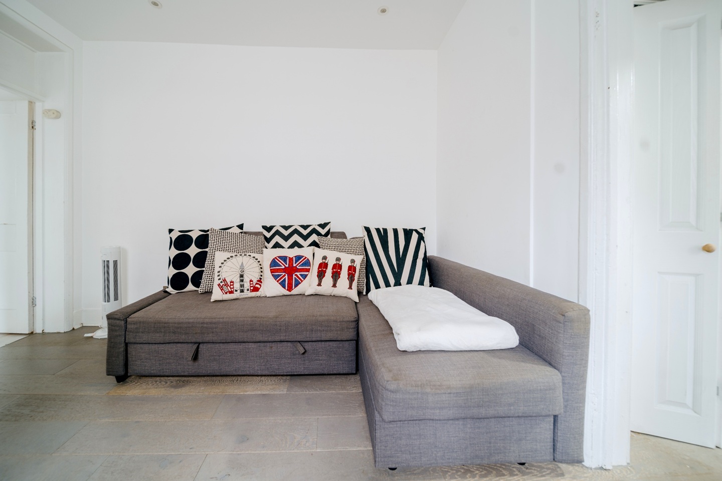 Additional image 5 of 2 Bed Flat, Miles Buildings, NW1, N1 7GU