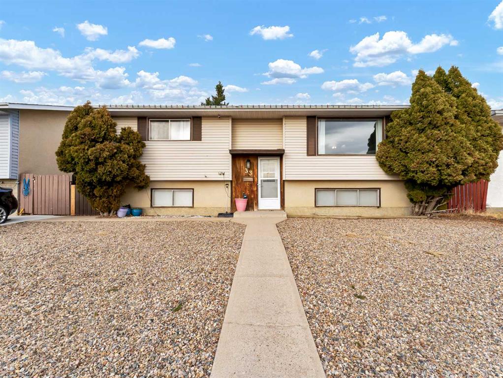 33 Ross Glen Road SE, Medicine Hat, AB, T1B 1Z6