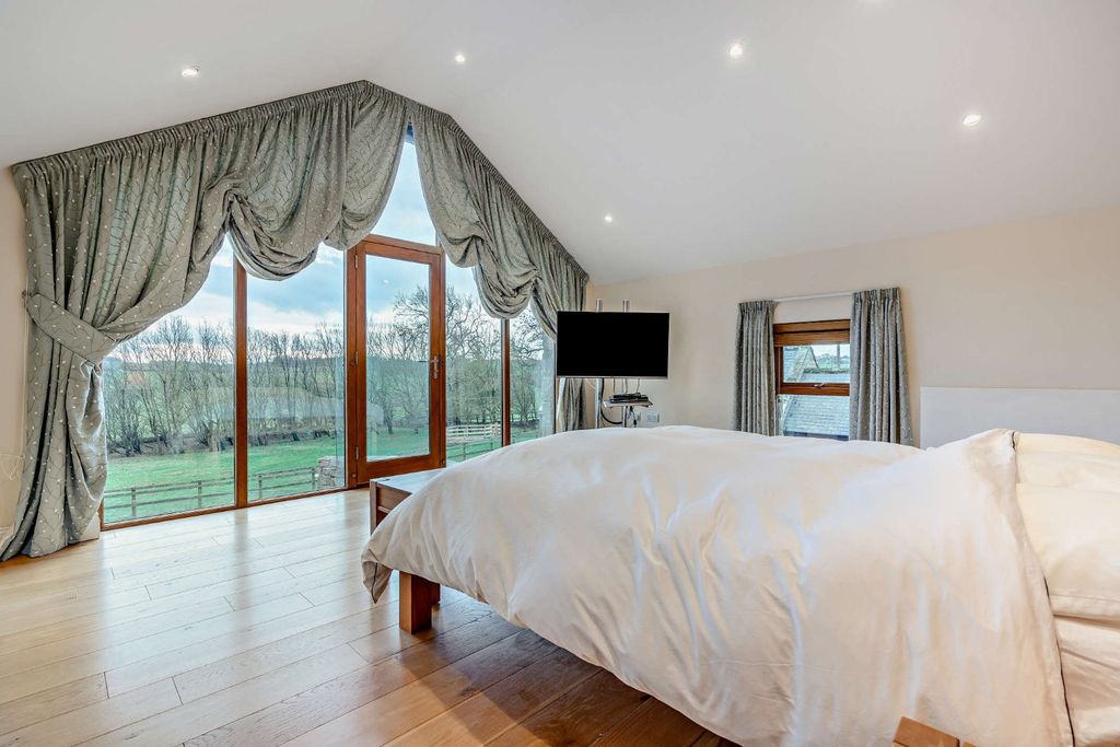 Additional image 22 of 5 bed detached house for saleKirkheaton, Newcastle Upon Tyne, Northumberland NE19