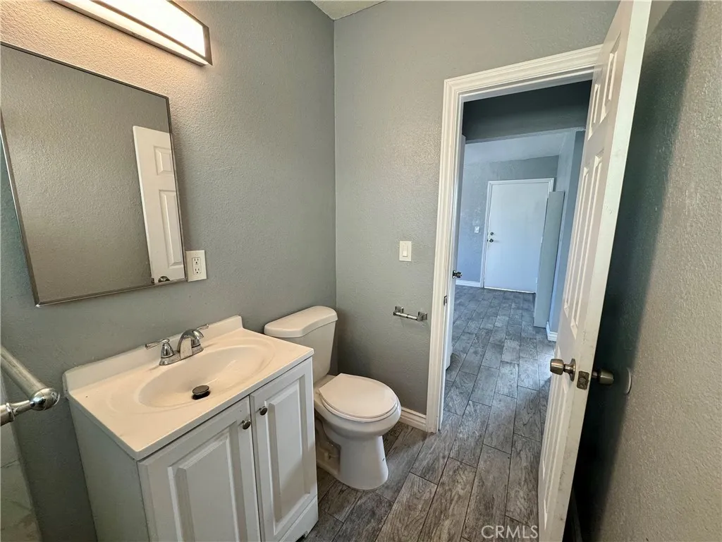 Additional image 29 of 120 W 73rd Street Unit 4, Los Angeles, CA 90003