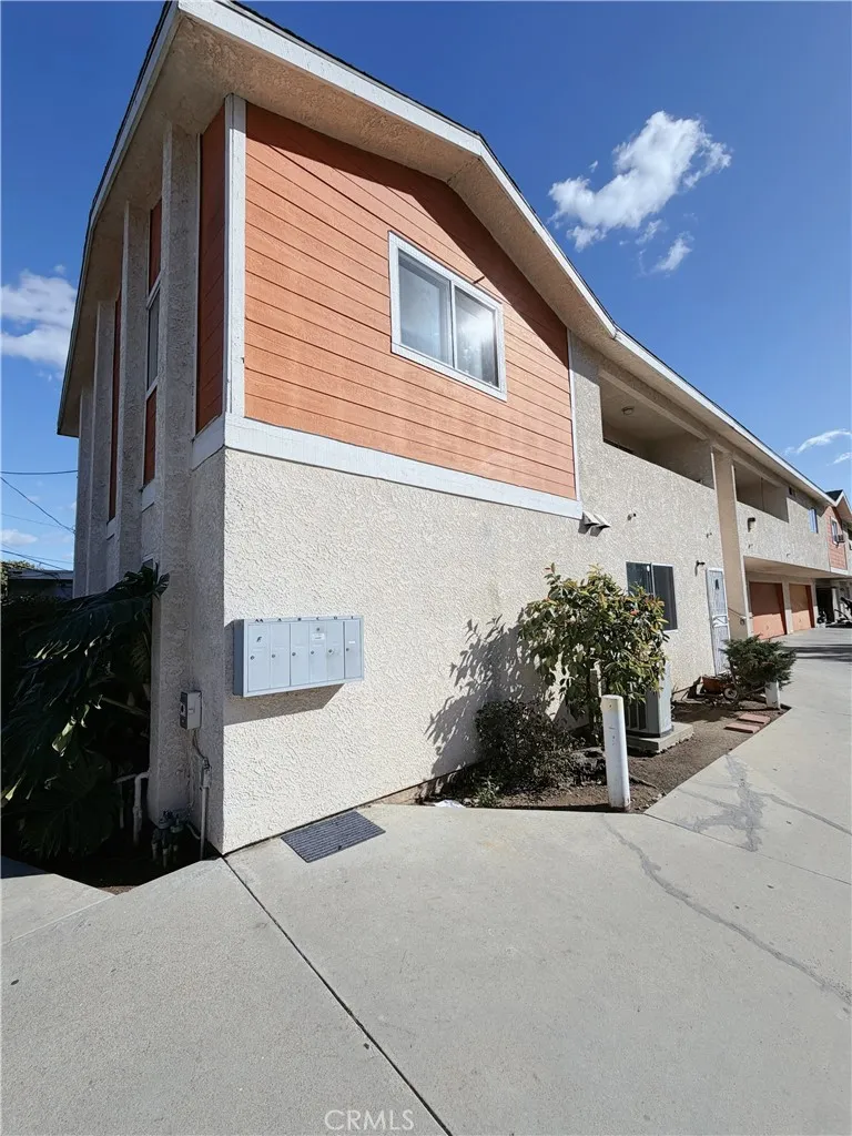 Additional image 30 of 5834 Ferguson Dr Unit B, Commerce, CA 90022