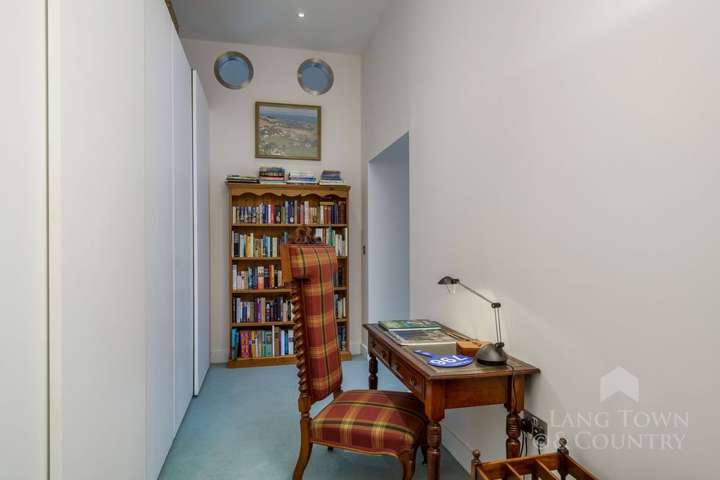 Additional image 13 of 3 bed flat for saleCraigie Drive, Stonehouse, Plymouth PL1