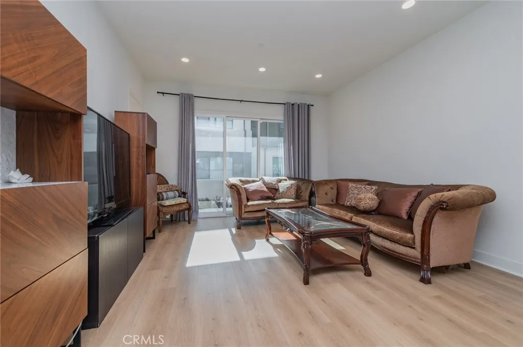 Additional image 36 of 119 Novel, Irvine, CA 92618