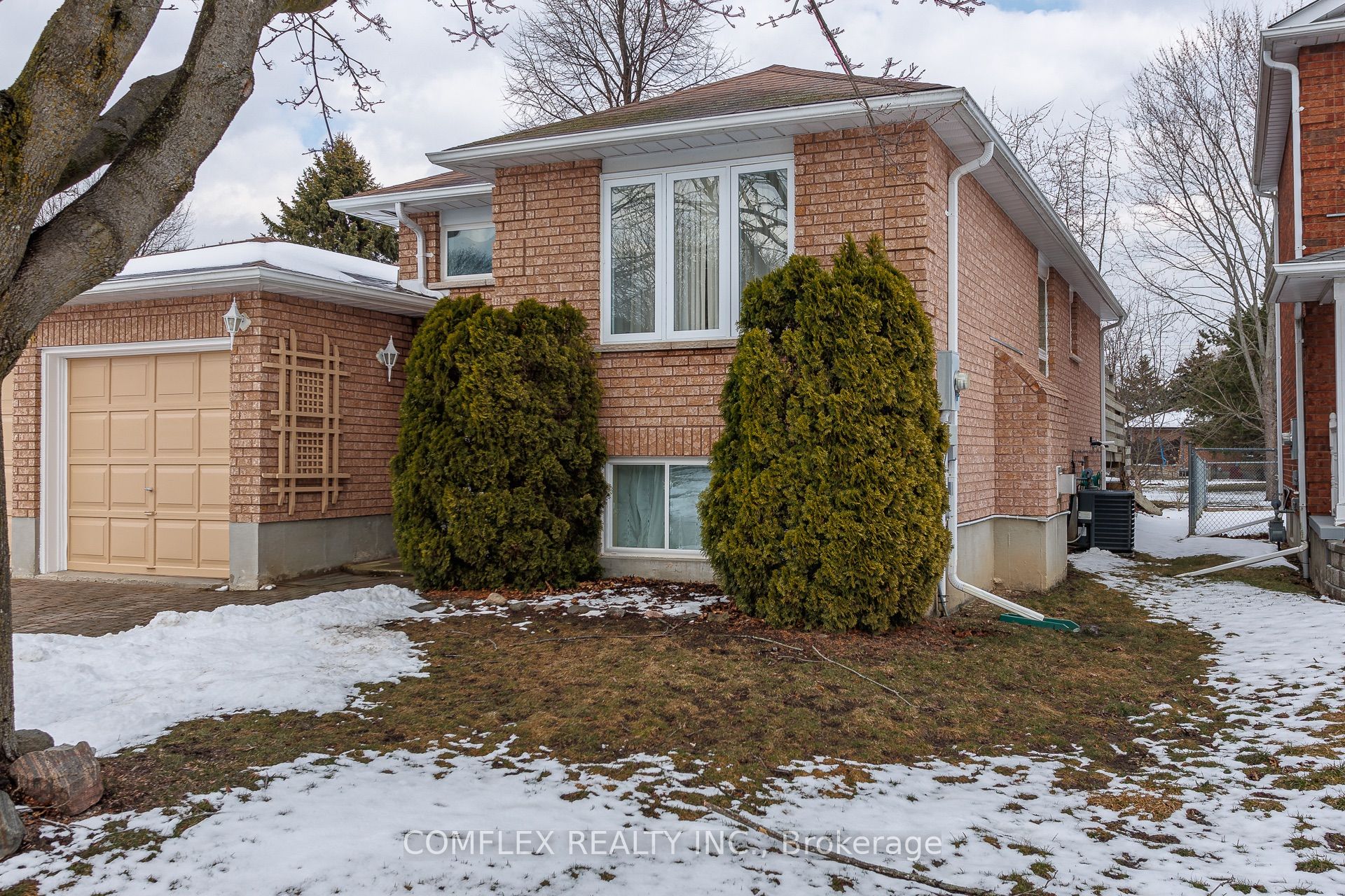 154 Carroll Crescent, Cobourg, ON, K9A 5K6 photo 2