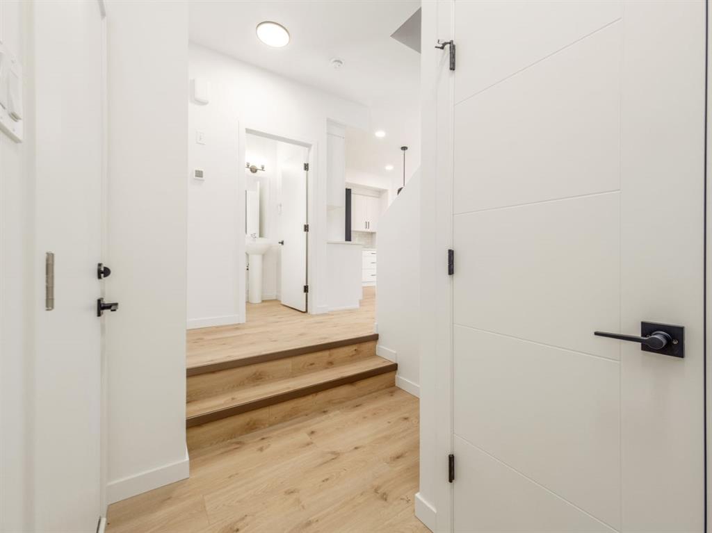 Additional image 3 of 4353 25 Avenue S