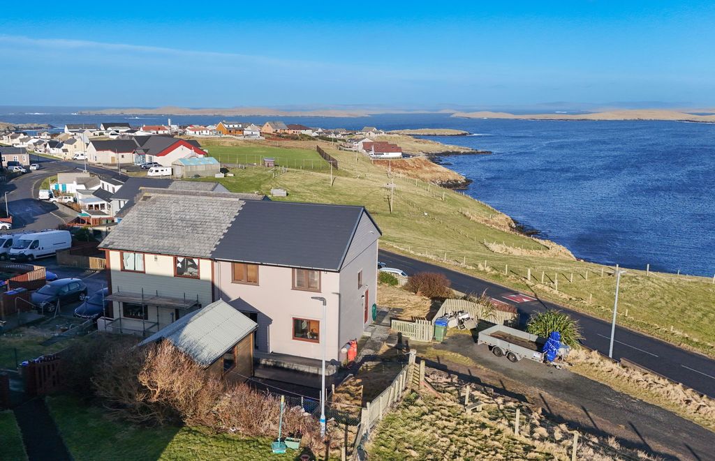 Additional image 2 of 3 bed semi-detached house for sale19 Hulsidale, Hamnavoe, Shetland ZE2