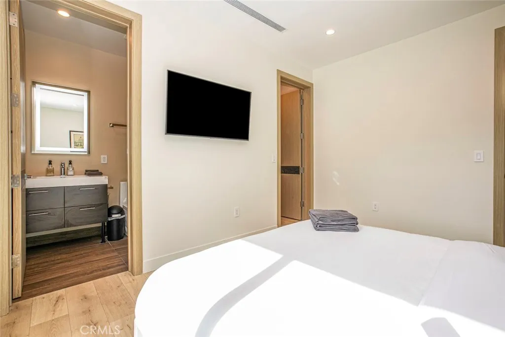 Additional image 104 of 617 Hazel Street, Glendale, CA 91201