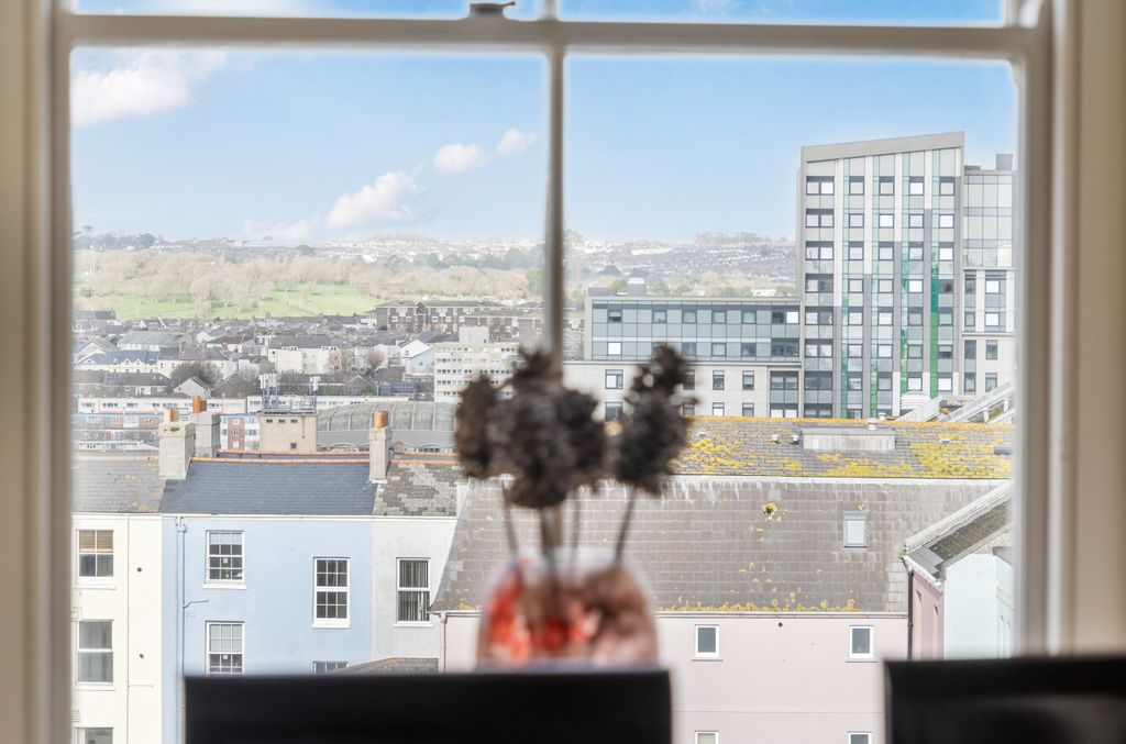 Additional image 8 of 3 bed flat for saleElliot Street, Plymouth, Devon PL1