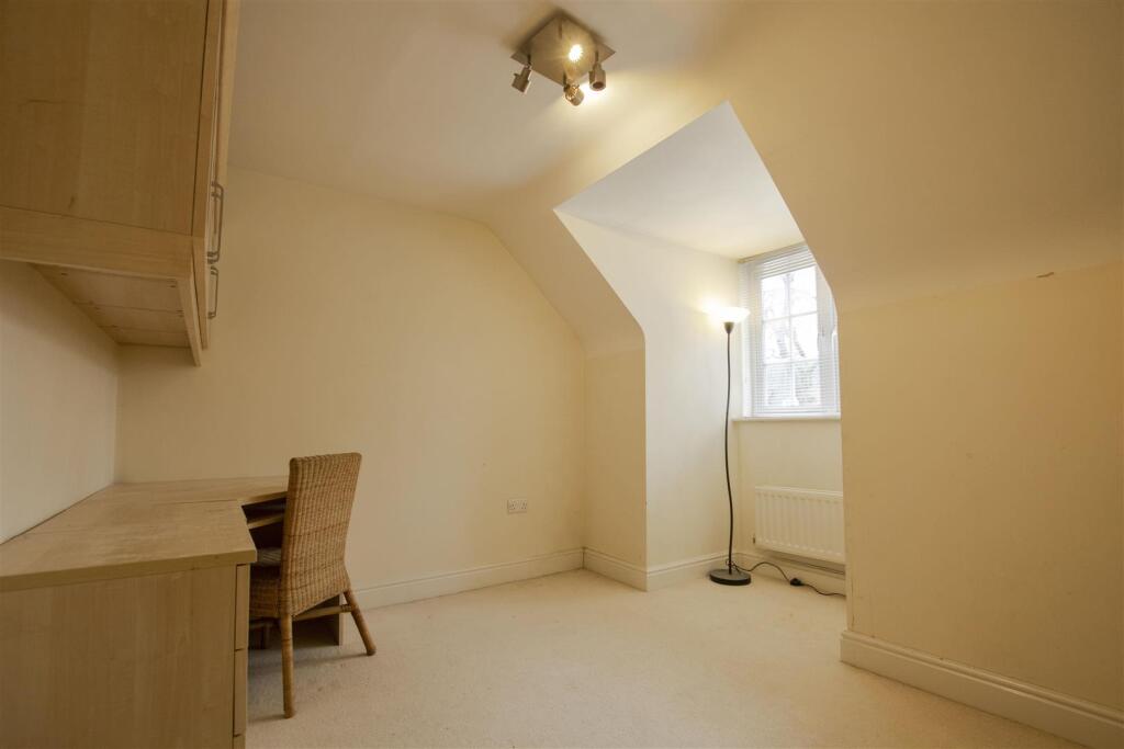 Additional image 11 of New House Farm Drive, Northfield, Birmingham, West Midlands, B31