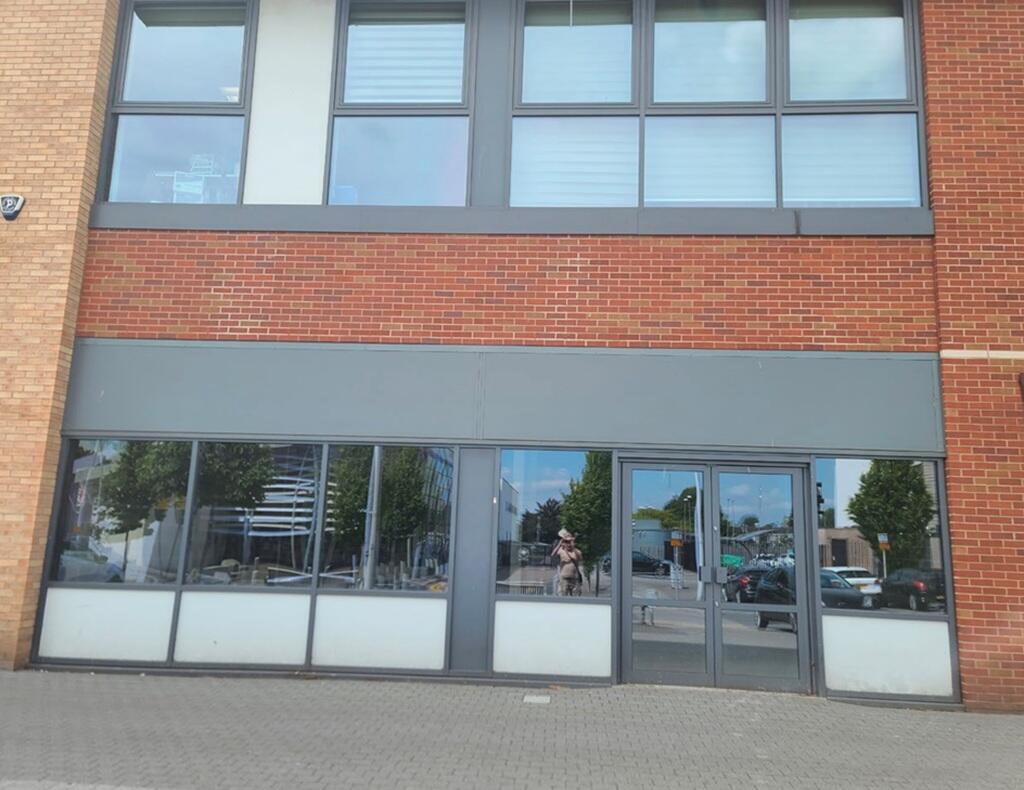 6 Burtons Way, North Arran Way Village Centre, Birmingham, West Midlands, B36 0UG