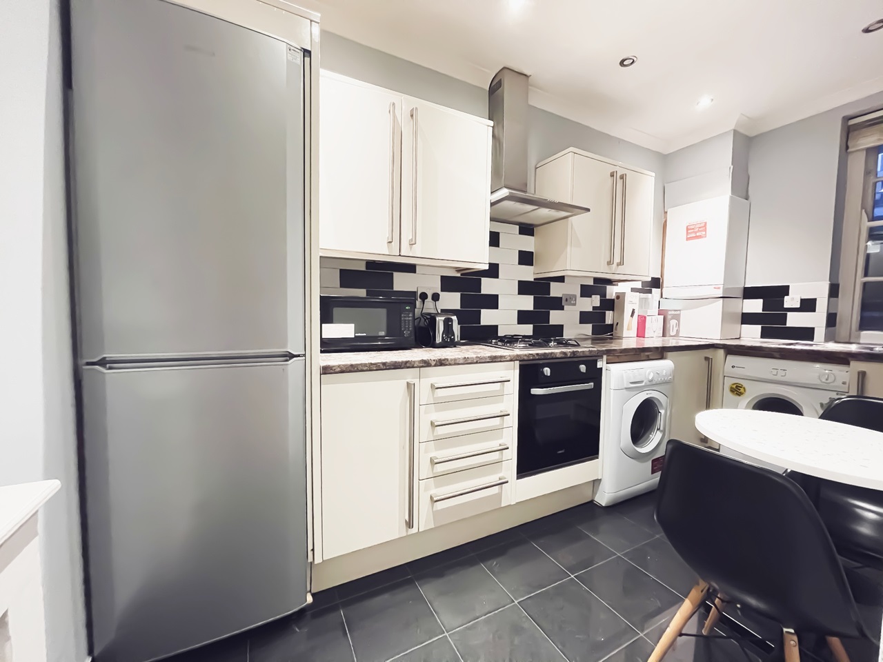 Additional image 6 of Room in a Shared Flat, St. Michaels Street, W2, N1 7GU